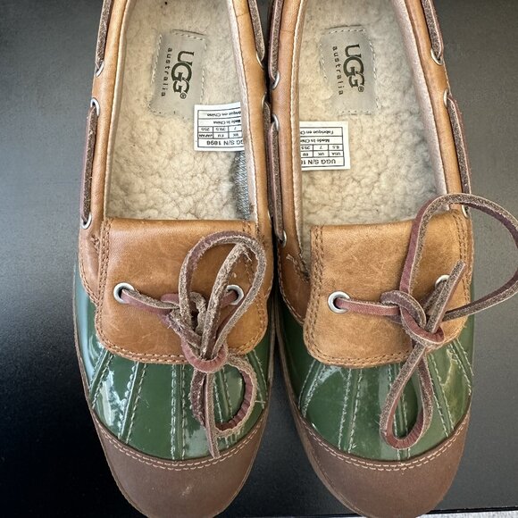 UGG Shoes - UGG Ashdale Duck Rain Shoes with Leather Upper